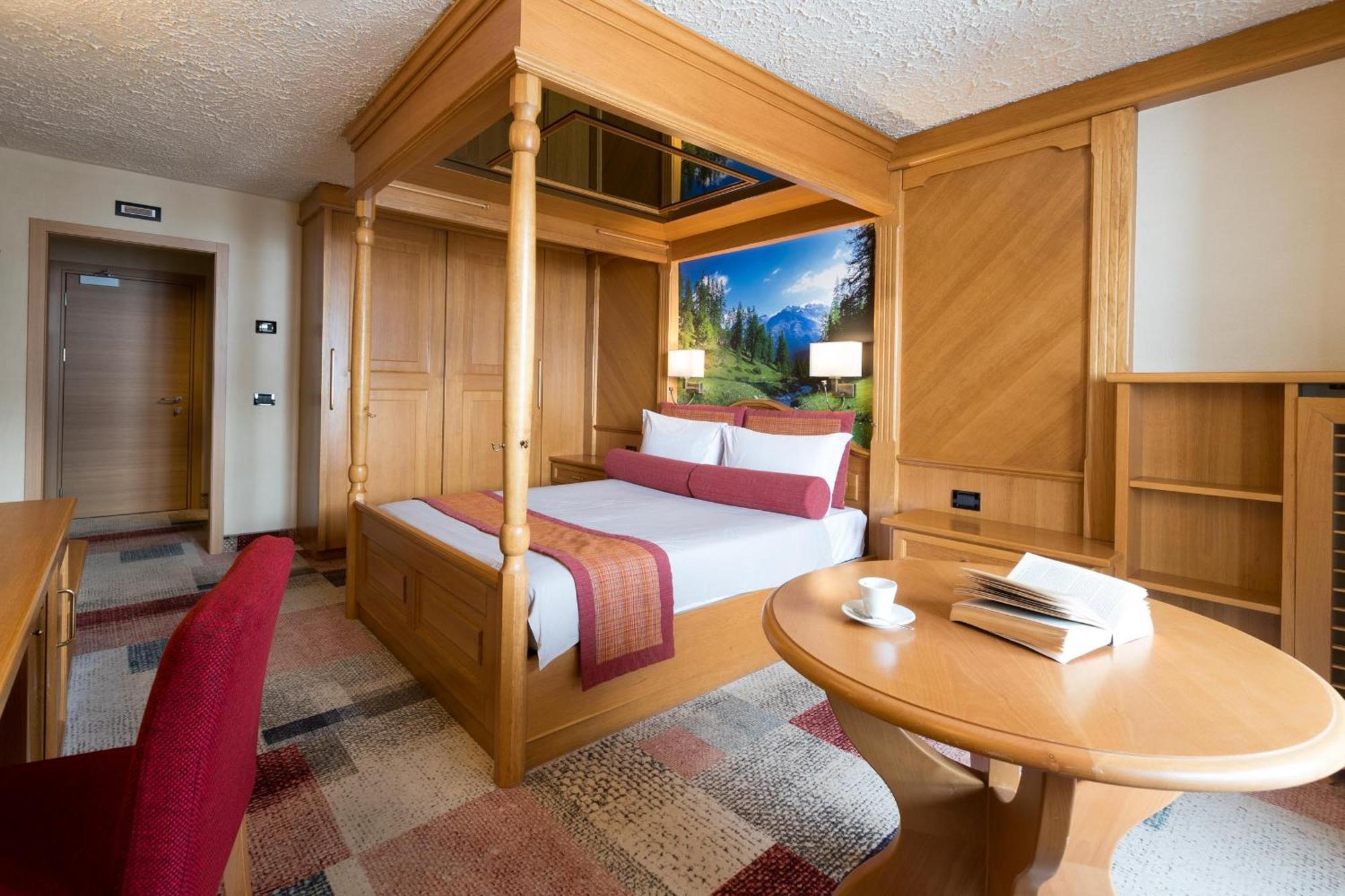 Hotel Intermonti Ливиньо Экстерьер фото