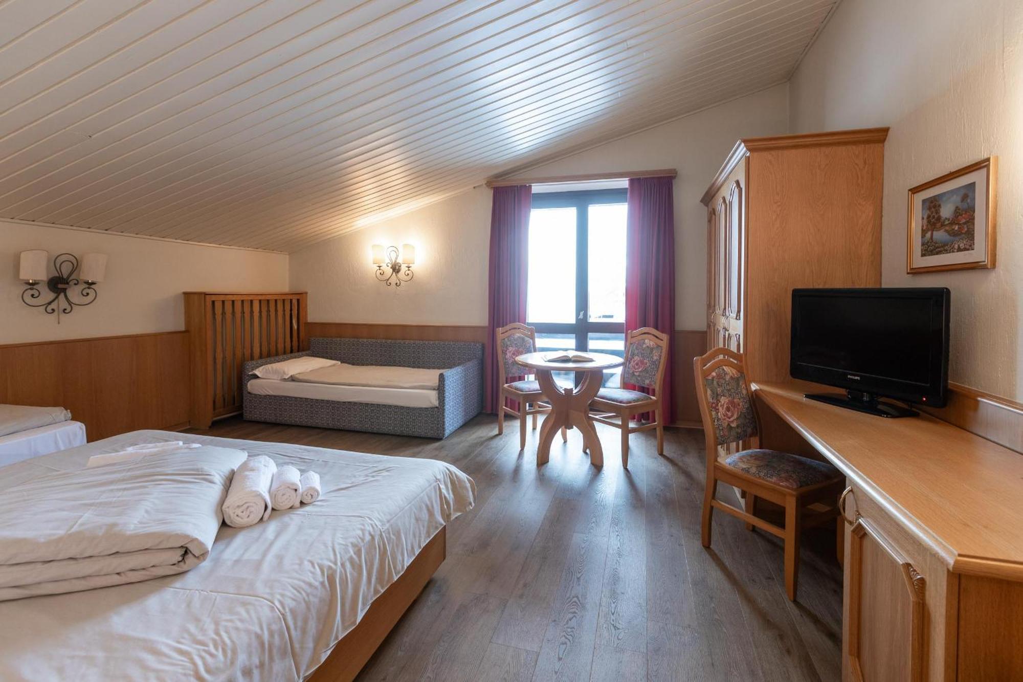 Hotel Intermonti Ливиньо Номер фото